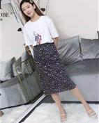 有间橱窗女装产品图片