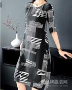 岚爵女装产品图片