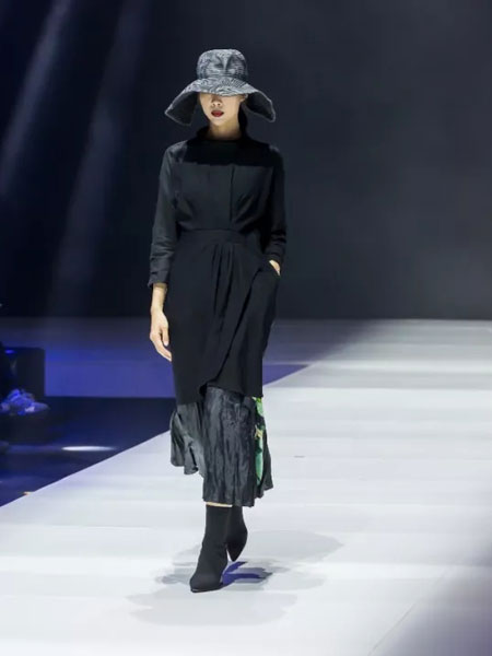 楮墨女装产品图片 楮墨女装产品图片