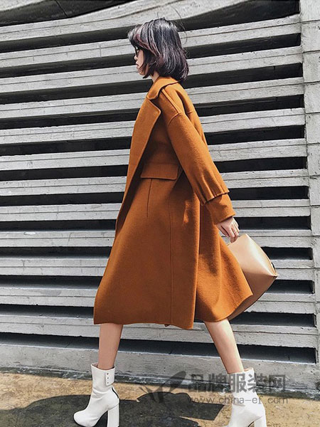 法澜娇人FaLanJiaoRen女装产品图片