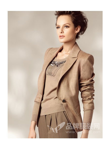 红袖坊 - red house女装产品图片