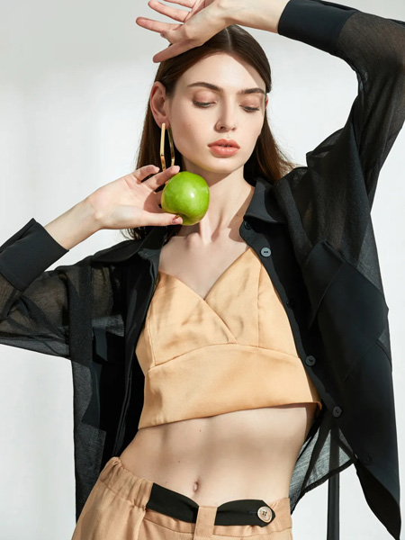 阿娃娜女装产品图片