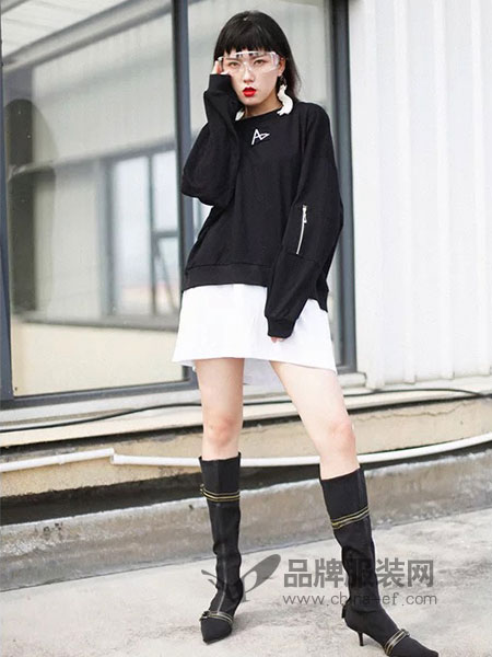 相毅ALXIANGYI女装产品图片