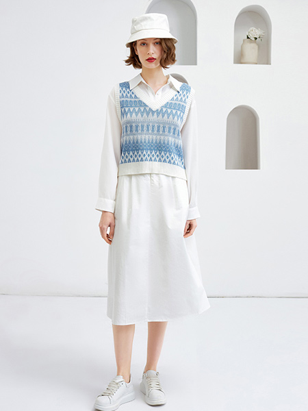 Feelfable感寓女装产品图片