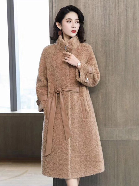 娅奈儿女装产品图片