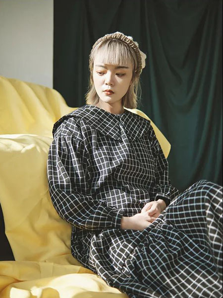 弗拉 FOLA女装产品图片