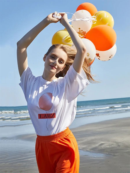 李爱木子LAMZ女装产品图片