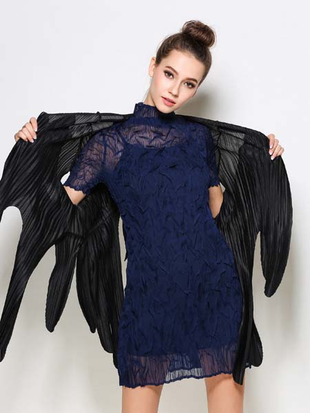 MASAKI MATSUKA女装产品图片