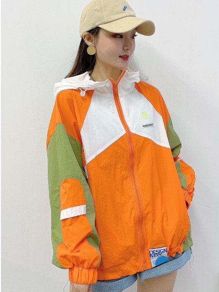 衣丝蔓女装产品图片