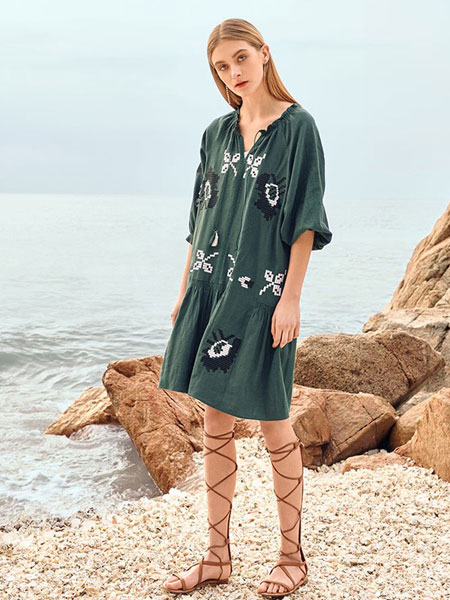 东广国际-DONGKWANG女装产品图片