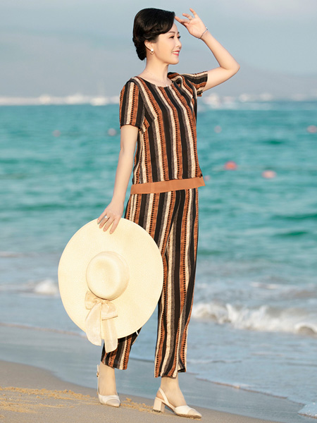 醉影女装产品图片