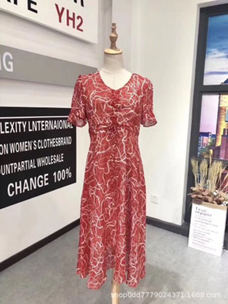 辰雨夕女装产品图片