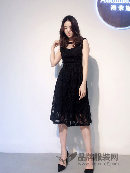 AUOMHOSIN澳茉施女装产品图片