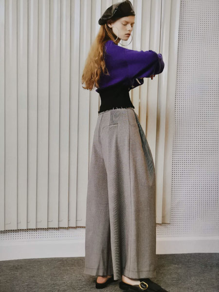 写梦女装产品图片