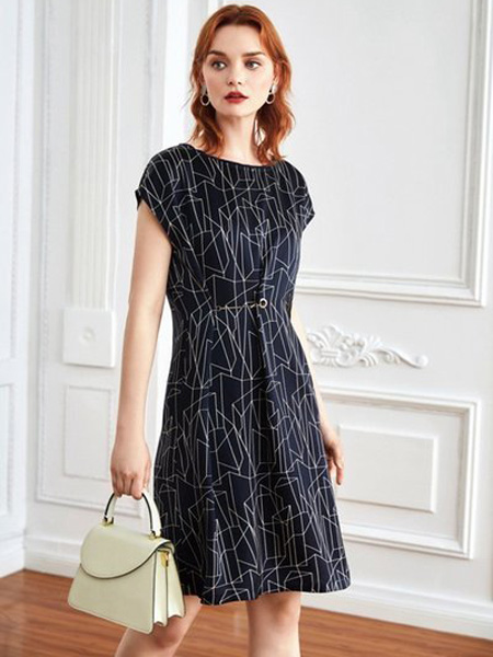 缔雅诗女装产品图片