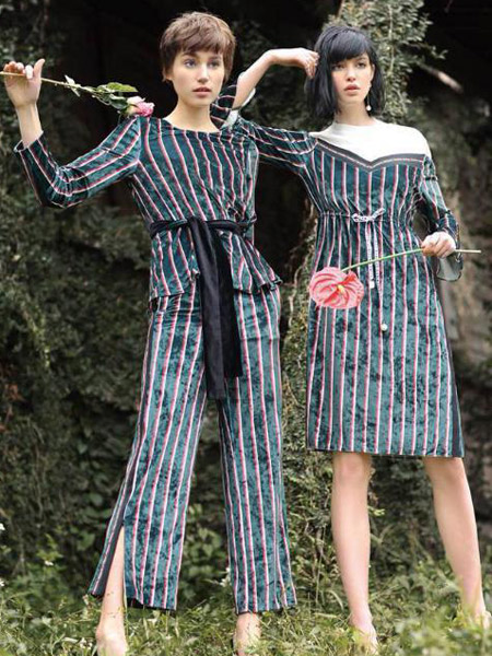 DOUAI WINZIP女装产品图片 DOUAI WINZIP女装产品图片