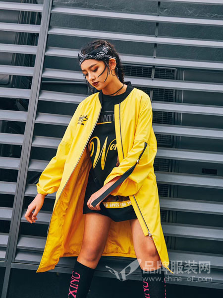 弗利萨司FIEESAX女装产品图片