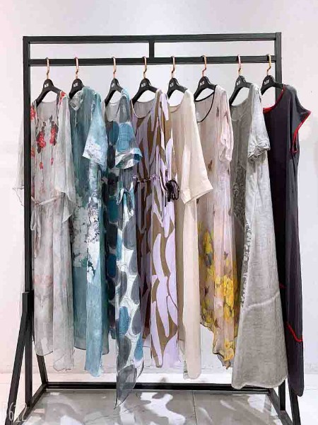 广州贝左服饰女装产品图片