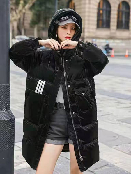 波莫纳女装产品图片