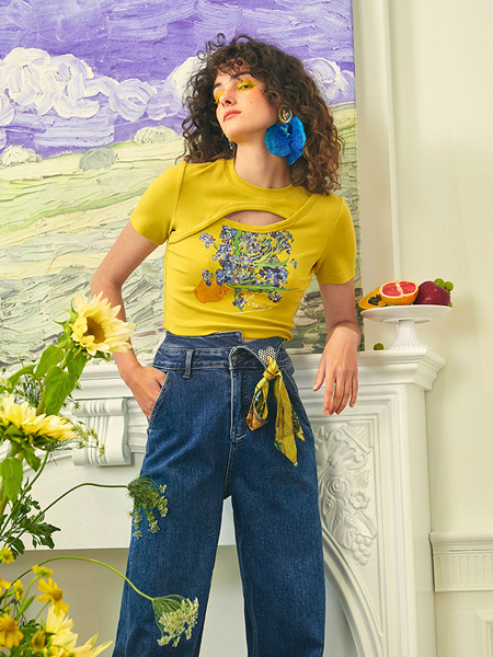 两三事女装产品图片