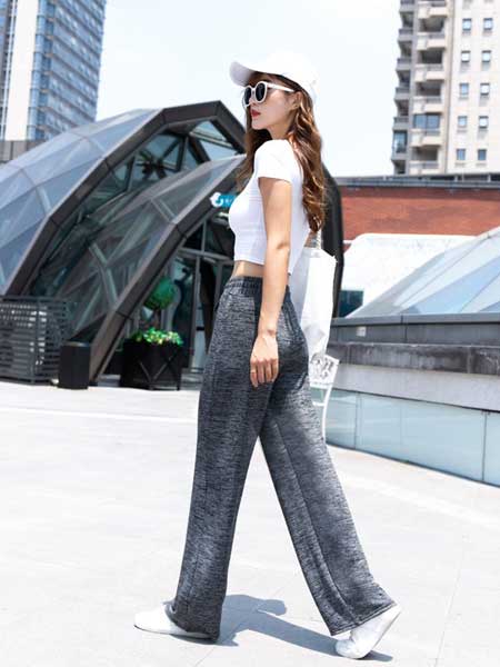 聚美哒女装产品图片