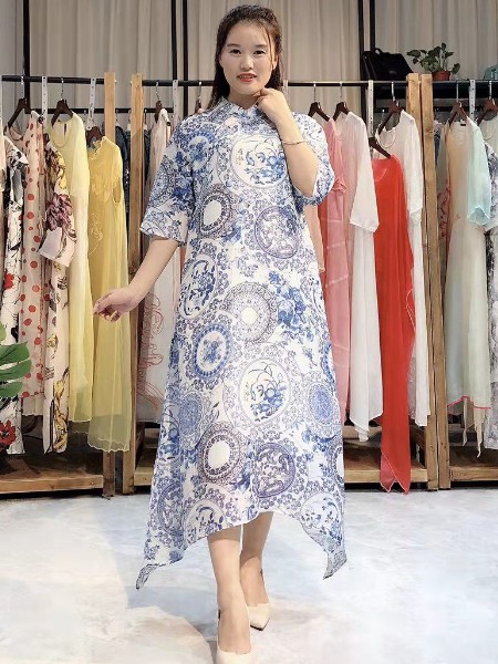 米拉格全大件90白鸭绒女装产品图片