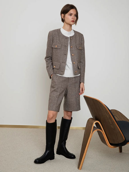 CARBAMMI卡邦尼女装产品图片