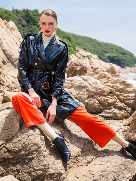 李爱木子LAMZ女装产品图片