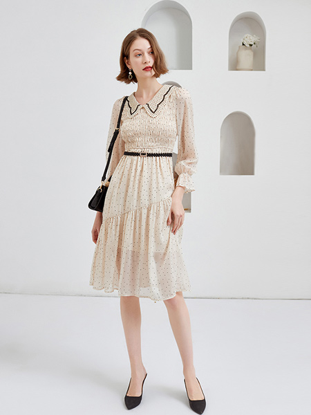 Feelfable感寓女装产品图片