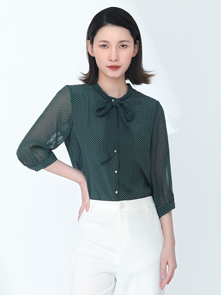 TR/BECA翠贝卡女装产品图片