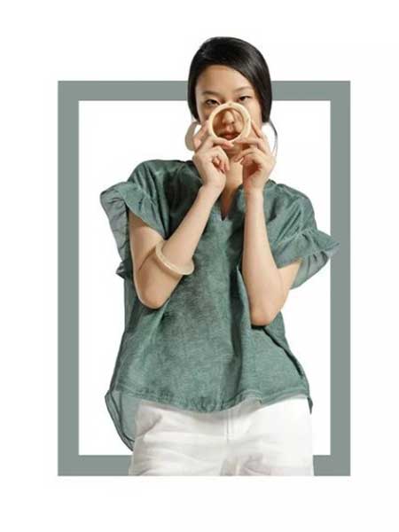 天纳吉尔 TinaGia女装产品图片