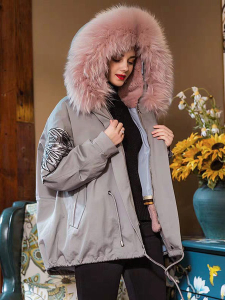 娅奈儿女装产品图片