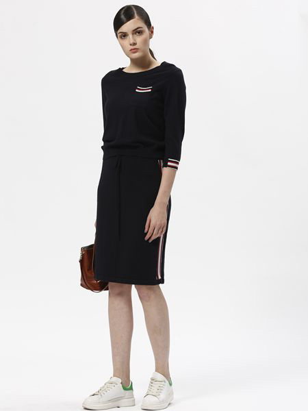 欧伊芮诗ZOEIRIS女装产品图片 欧伊芮诗ZOEIRIS女装产品图片