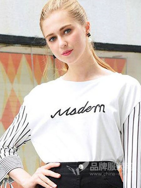 坊女装产品图片