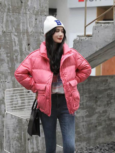 波莫纳女装产品图片