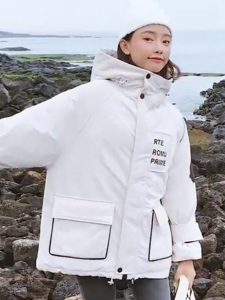 维依菲女装产品图片 维依菲女装产品图片