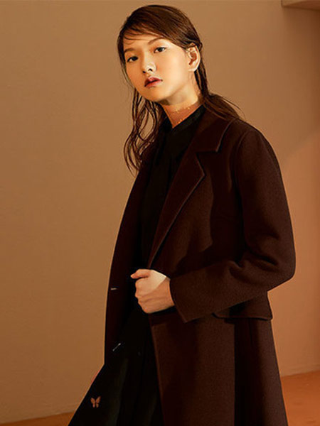 伊缔莎EDISA女装产品图片