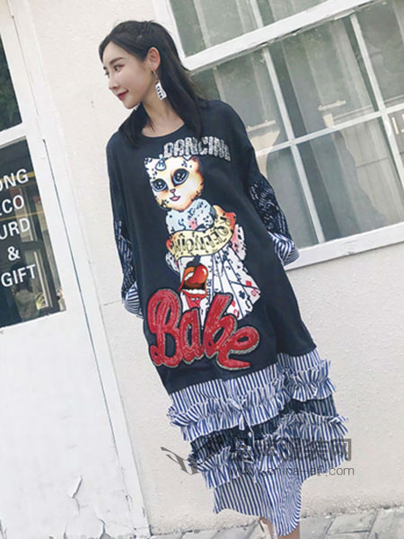 依依谷女装产品图片