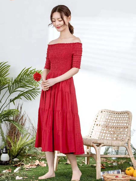 ISSUE亦抒女装产品图片