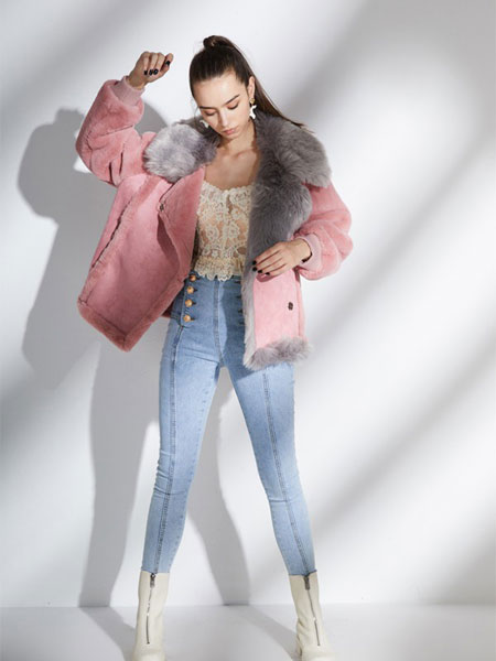 魅丽斯KRAZY女装产品图片