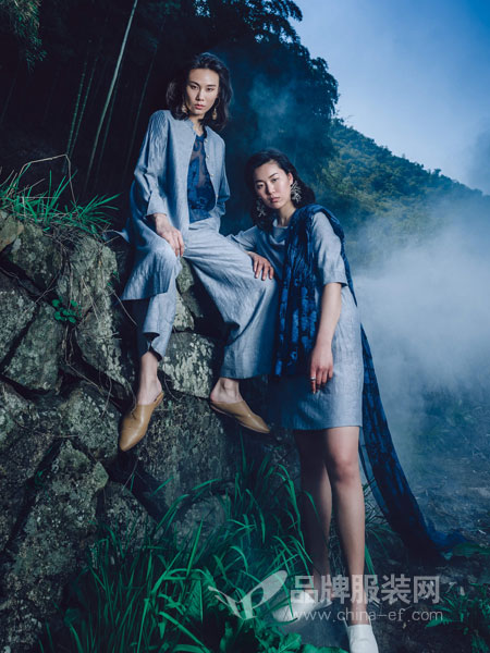 十七画女装产品图片