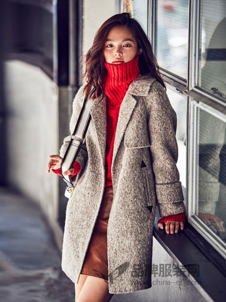 可可赛琳纳CoCoCELINA女装产品图片