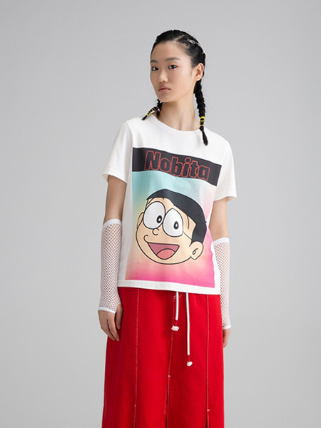 CRZ潮牌女装产品图片 CRZ潮牌女装产品图片