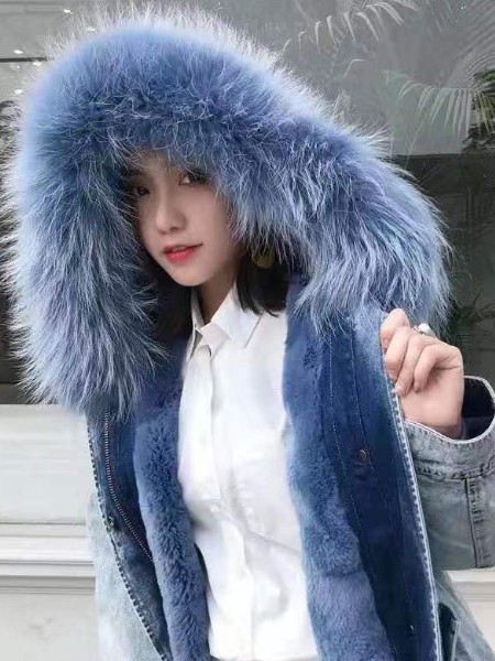 折扣货源女装产品图片