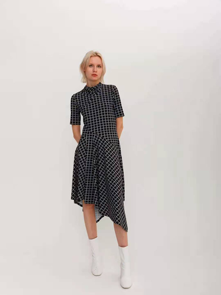 狩妖女装产品图片