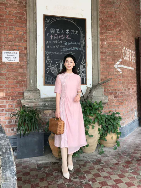 蕉叶绿了女装产品图片