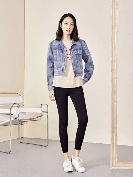 欧拉维拉Ollavila女装产品图片