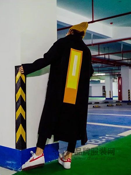 相毅ALXIANGYI女装产品图片