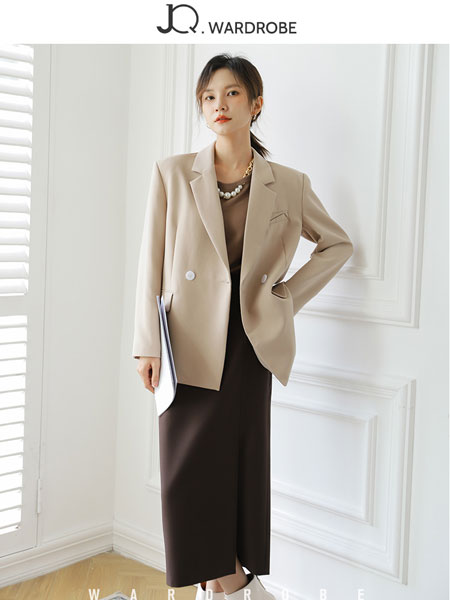 巨千女装产品图片