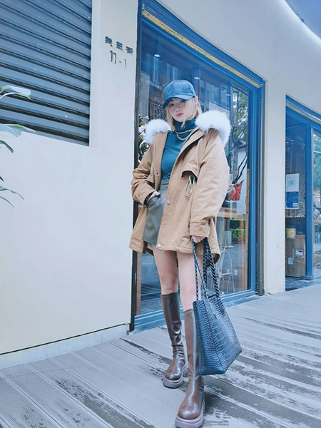 范色女装产品图片